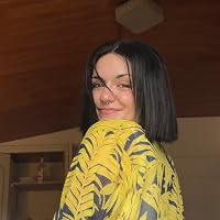 Profile Image for Elisa Dumarest.