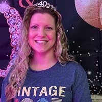 Profile Image for Ashley Stefancik.