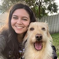 Profile Image for Nicole Calderon.