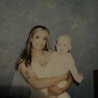 Profile Image for Chlo Singleton.