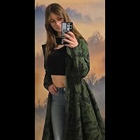 Profile Image for Julia.