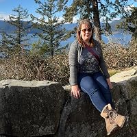 Profile Image for Courteney Teetzel.