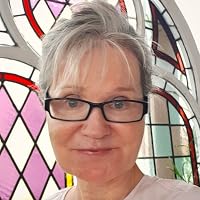 Profile Image for Elizabeth Murphy.