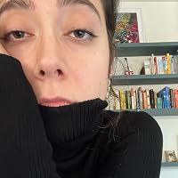 Profile Image for Caterina Bee.