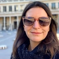 Profile Image for Jenna Golden.
