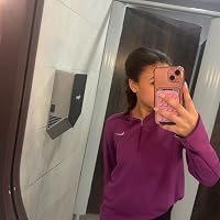 Profile Image for Nicole.