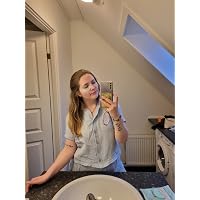 Profile Image for NerdQueen.