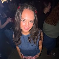 Profile Image for Isabella Wheadon .