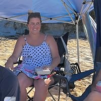 Profile Image for Deborah Arnold.