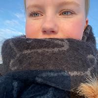 Profile Image for ⭐️Karoline⭐️.
