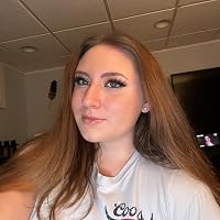 Profile Image for Emma LaVoie.