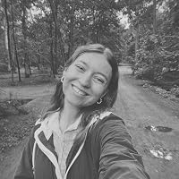 Profile Image for Linnea Michelle.