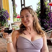 Profile Image for Nelle Evans.