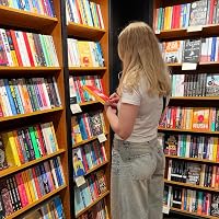 Profile Image for olivianess_books.