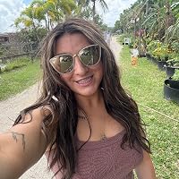 Profile Image for Alyssa Dale.