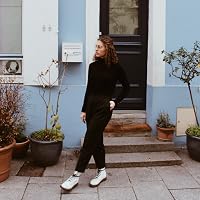 Profile Image for Charlotte Dusollier.
