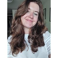 Profile Image for Laura Caitlin.