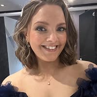 Profile Image for Bex_loves_books.