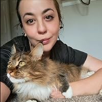 Profile Image for Kat.