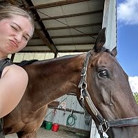 Profile Image for Caitlin Quinn.