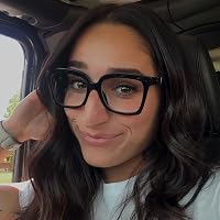 Profile Image for Olivia Ferrante.