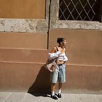 Profile Image for Lucy Sesto.