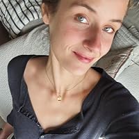 Profile Image for Giovanna Moore.