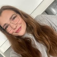 Profile Image for Sabrina Landry.