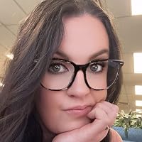 Profile Image for Jenna Donders.