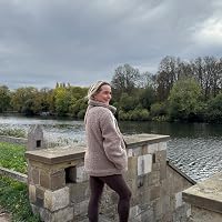 Profile Image for Amy Thorne.