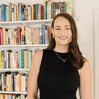 Profile Image for Laura Fennell.