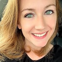 Profile Image for Carrie.