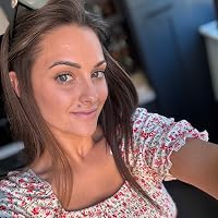 Profile Image for Sasha Feetham.