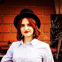 Profile Image for Nadine Prybyshenko.
