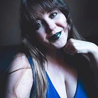 Profile Image for Flavia .
