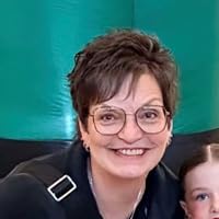 Profile Image for Shari Pierson.
