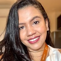 Profile Image for Isabel Queiroz.