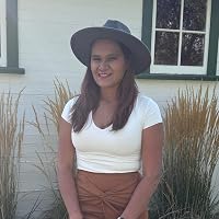 Profile Image for Suntanna Monson.
