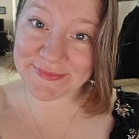Profile Image for Ashley Lavoie.