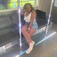 Profile Image for Jenien Johnson.
