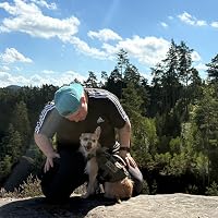 Profile Image for Teddy.