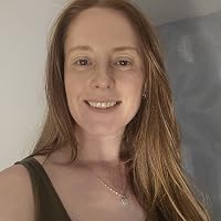 Profile Image for Angela Tafri.