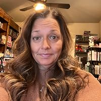 Profile Image for Heidi Cobb.