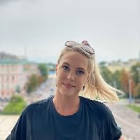 Profile Image for Cornelia Bezuyen.