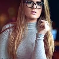 Profile Image for LovethQueen.
