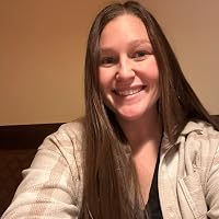 Profile Image for Holly Webster.