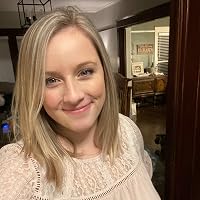 Profile Image for Courtney Richards.
