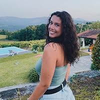 Profile Image for Carolina Simões.
