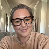 Profile Image for Lynlee Smith.