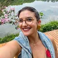 Profile Image for Maria Eduarda Novais.